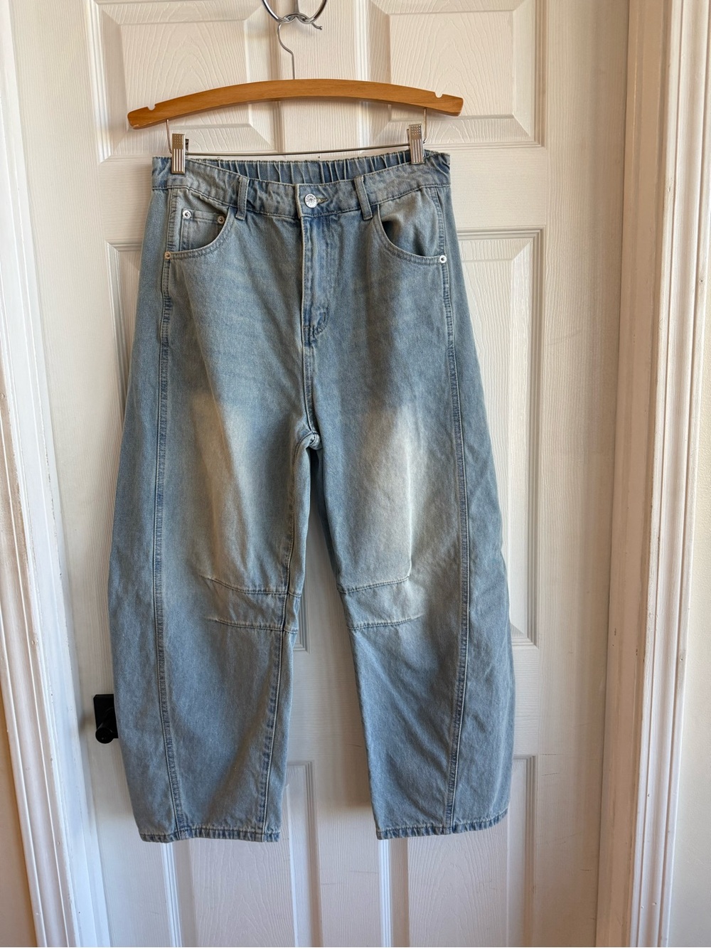 Relaxed Light Blue Women's Jeans - Casual Everyday Fit